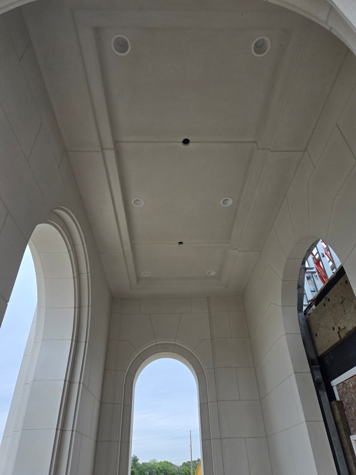 Proyecto Templo de Wichita, Kansas fabricación de componentes especializados GFRC de MXUD