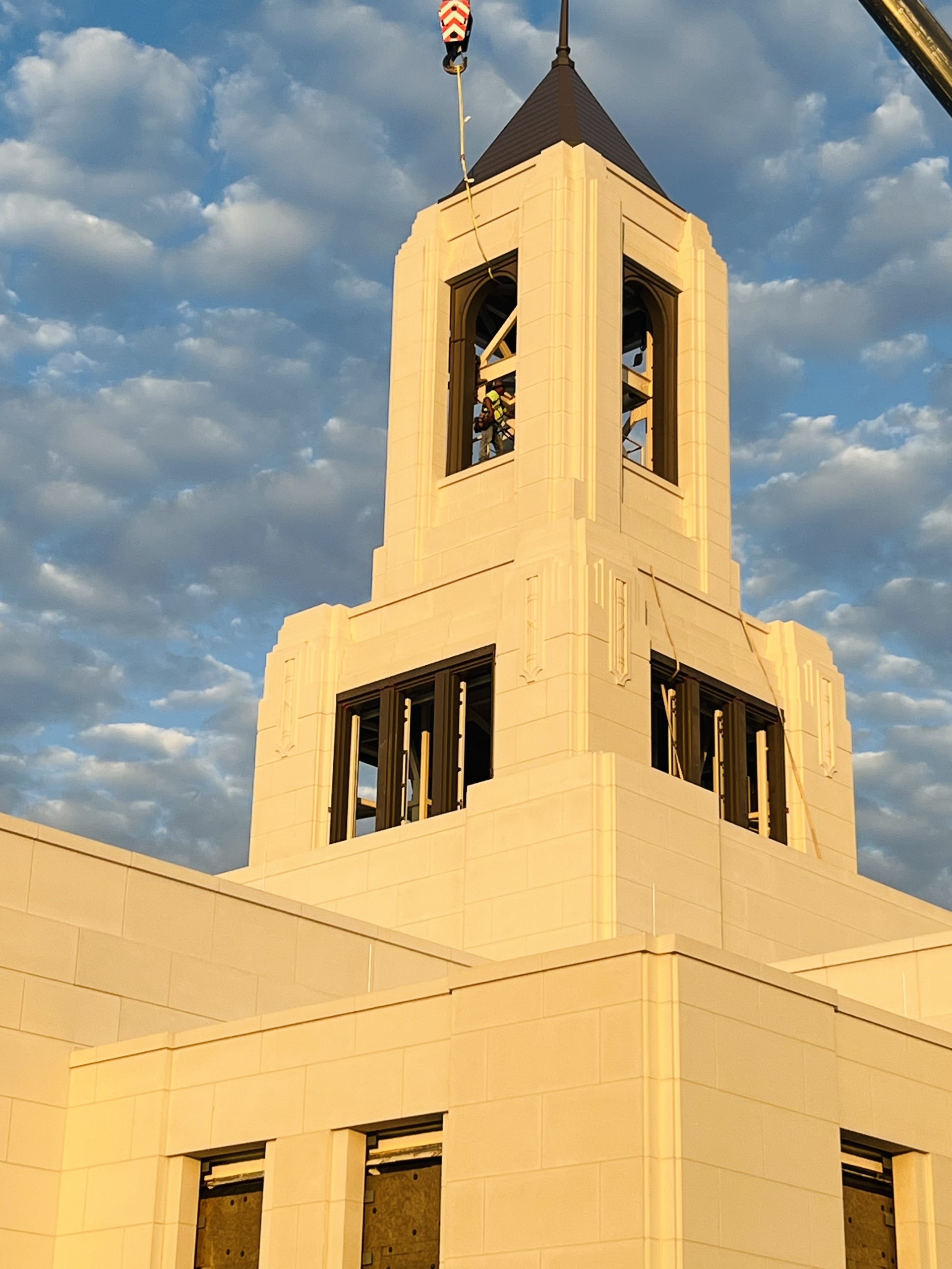 Proyecto Templo de Wichita, Kansas fabricación de componentes especializados GFRC de MXUD